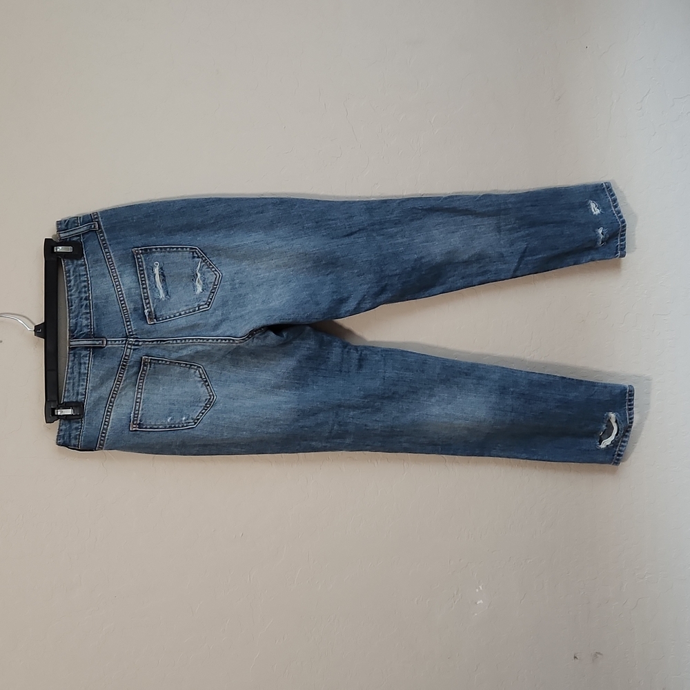 Jeans - Picture 2 of 3